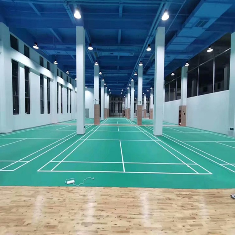 羽毛球运动地板价格 鹏辉塑胶运动地板 地板胶价格
