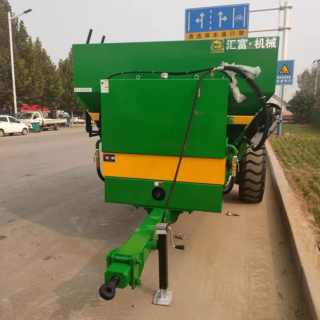 草场撒肥机     化肥施肥器       拖拉机牵引的撒肥车     汇富GR-8J