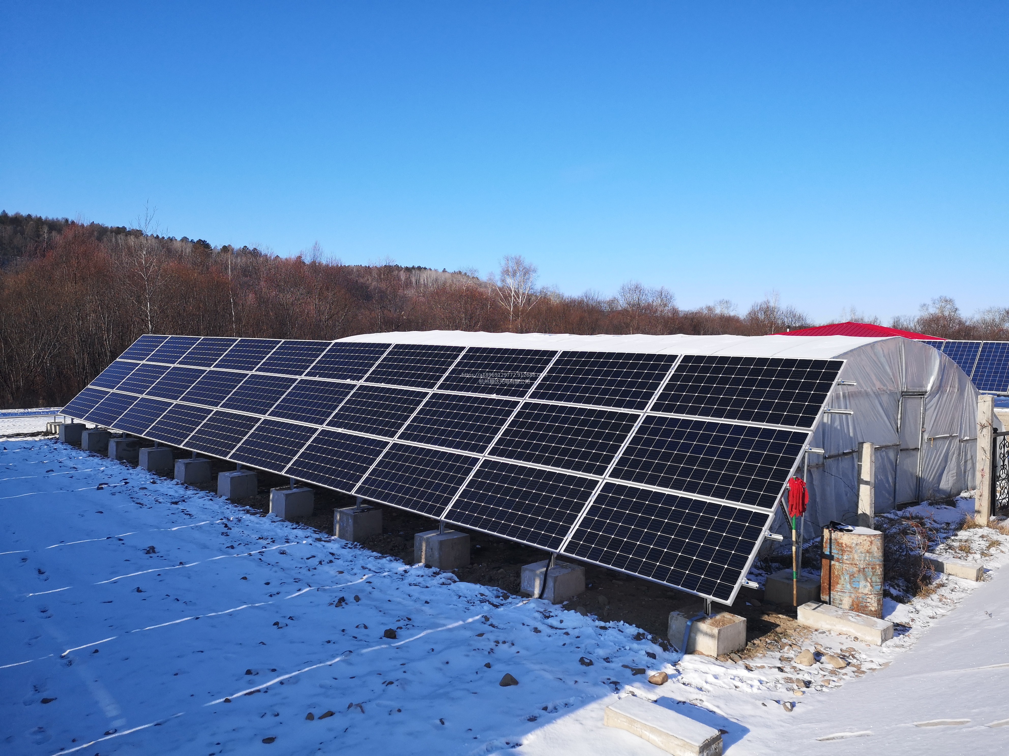 长春太阳能监控安装简便离网太阳能发电全套系统别墅农村屋顶太阳能并网发电系统