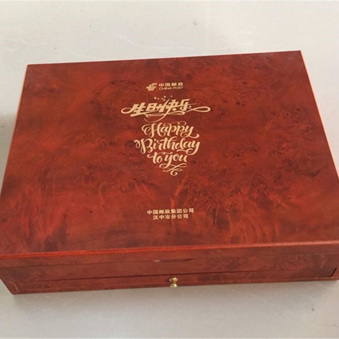 北京高光烤漆木盒 新款雪松木烟盒  GGKQMH 瑞胜达礼品包装盒定做图片