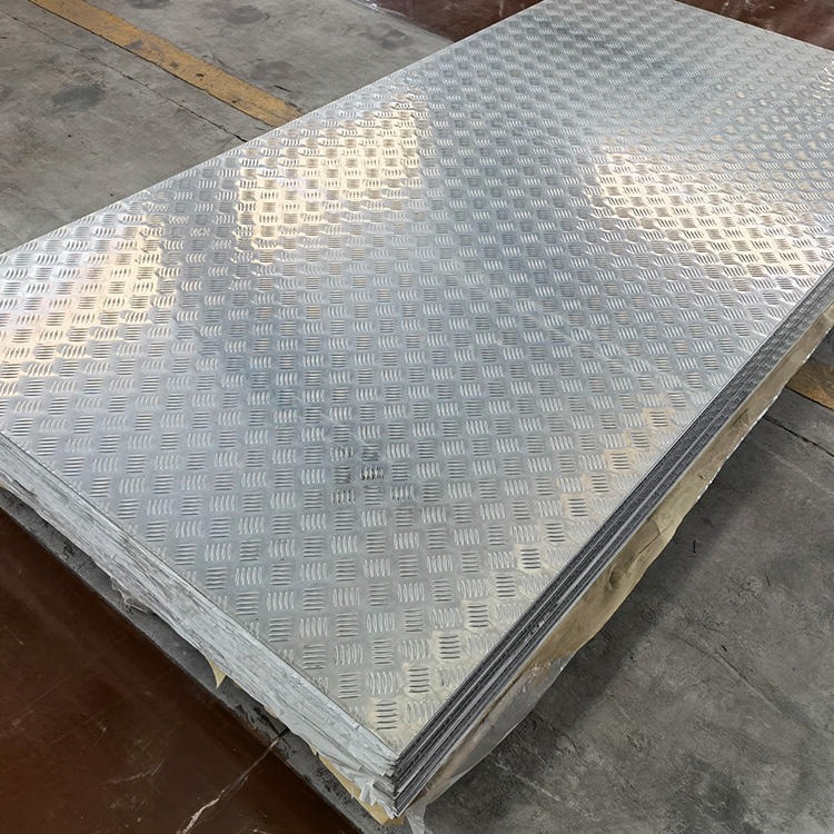 供应五条筋花纹铝板 环海铝合金压花铝板一平方价格