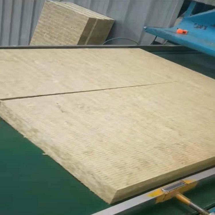 玻璃丝布包岩棉板 设备防腐岩棉板价格 屋顶保温岩棉板步步昇支持定做