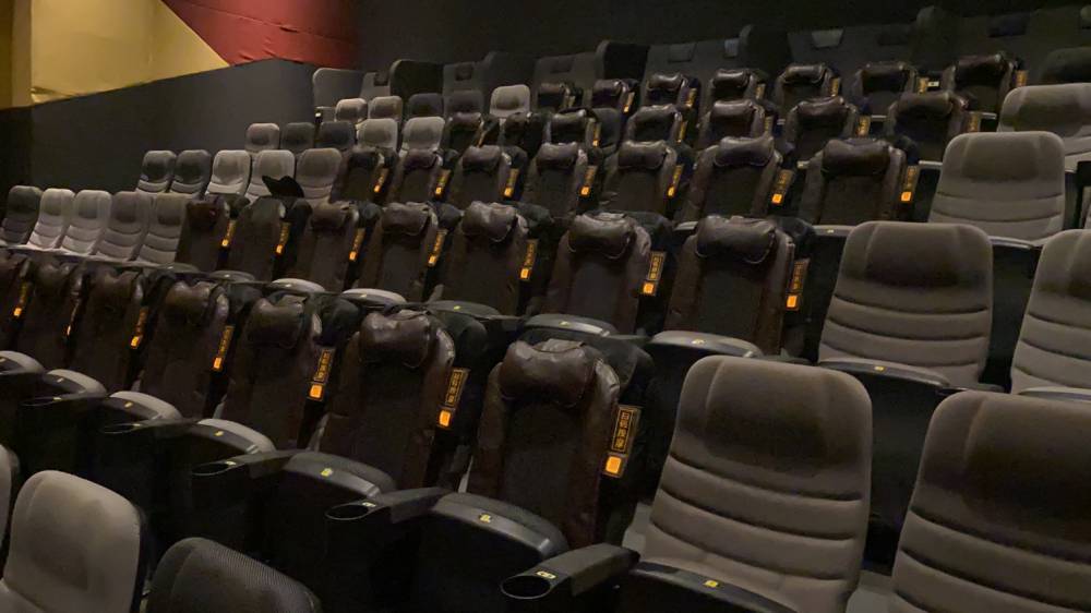 北京吖哈共享按摩椅垫 扫码自助 免费铺装影院戏剧院专用 合作投资加盟