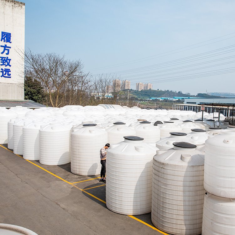 源头厂家供应 耐酸碱储水桶 食品级水箱 尖底塑料罐可配底座