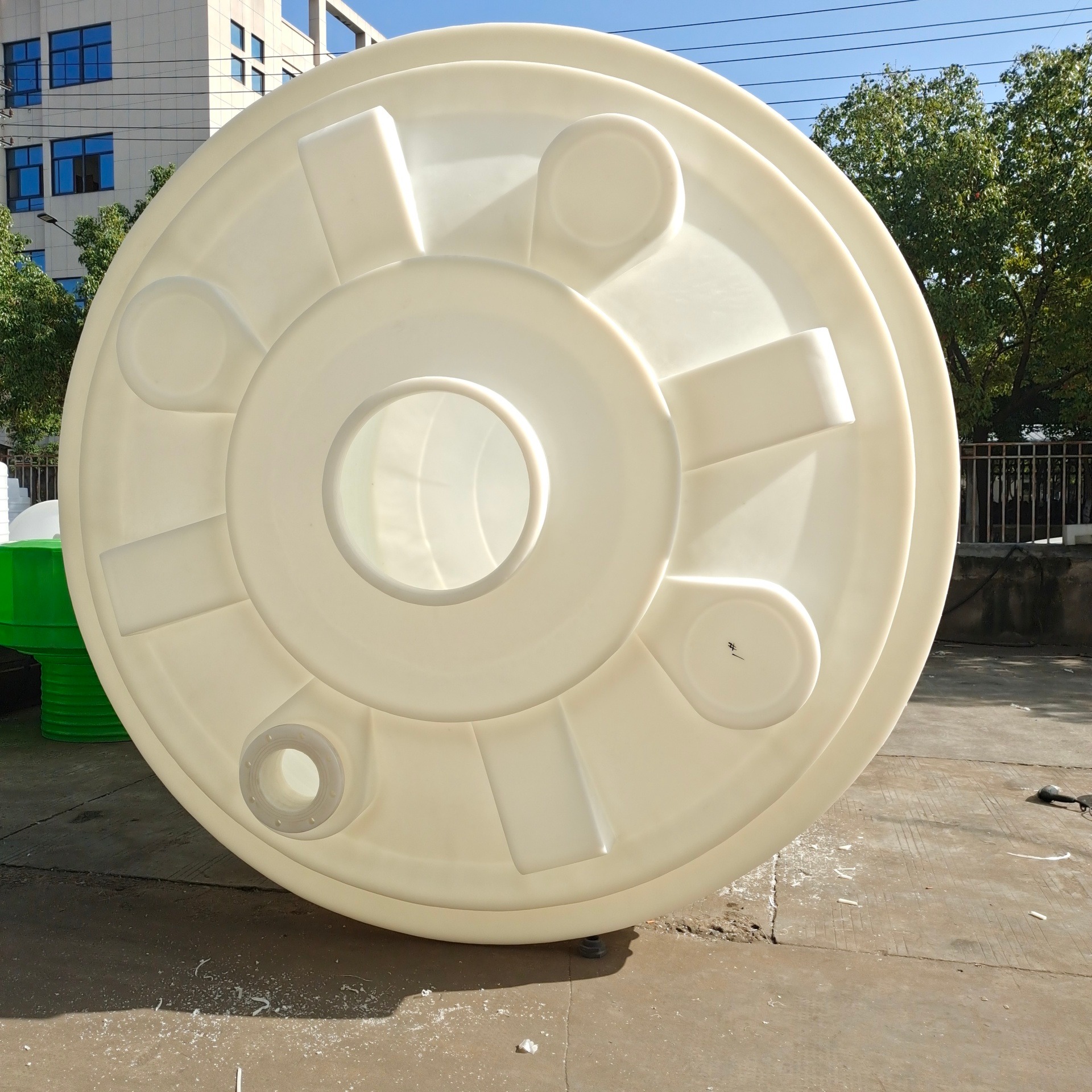 30吨塑胶水塔 耐磨损聚乙烯储罐PE材质水处理平底塑料储水罐 价格