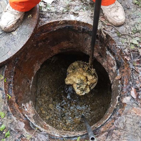 东川区地下管道清淤 疏通下水管道 抽粪 油污管道高压清洗