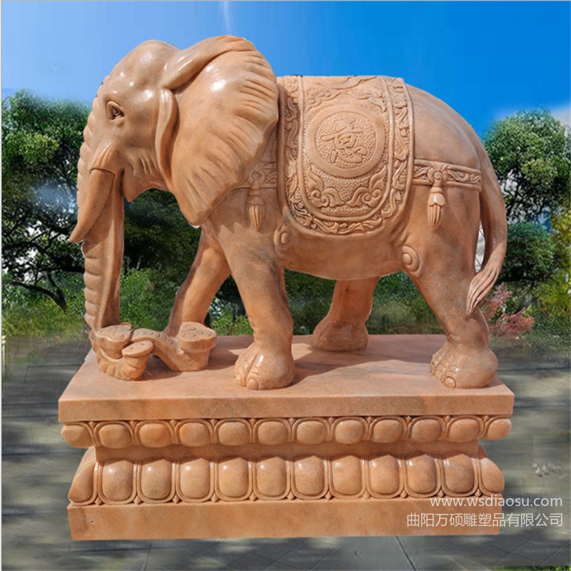 万硕  石雕大象 园林庭院门口 晚霞红大象 工艺品酒店摆件 动物大象装饰石雕图片