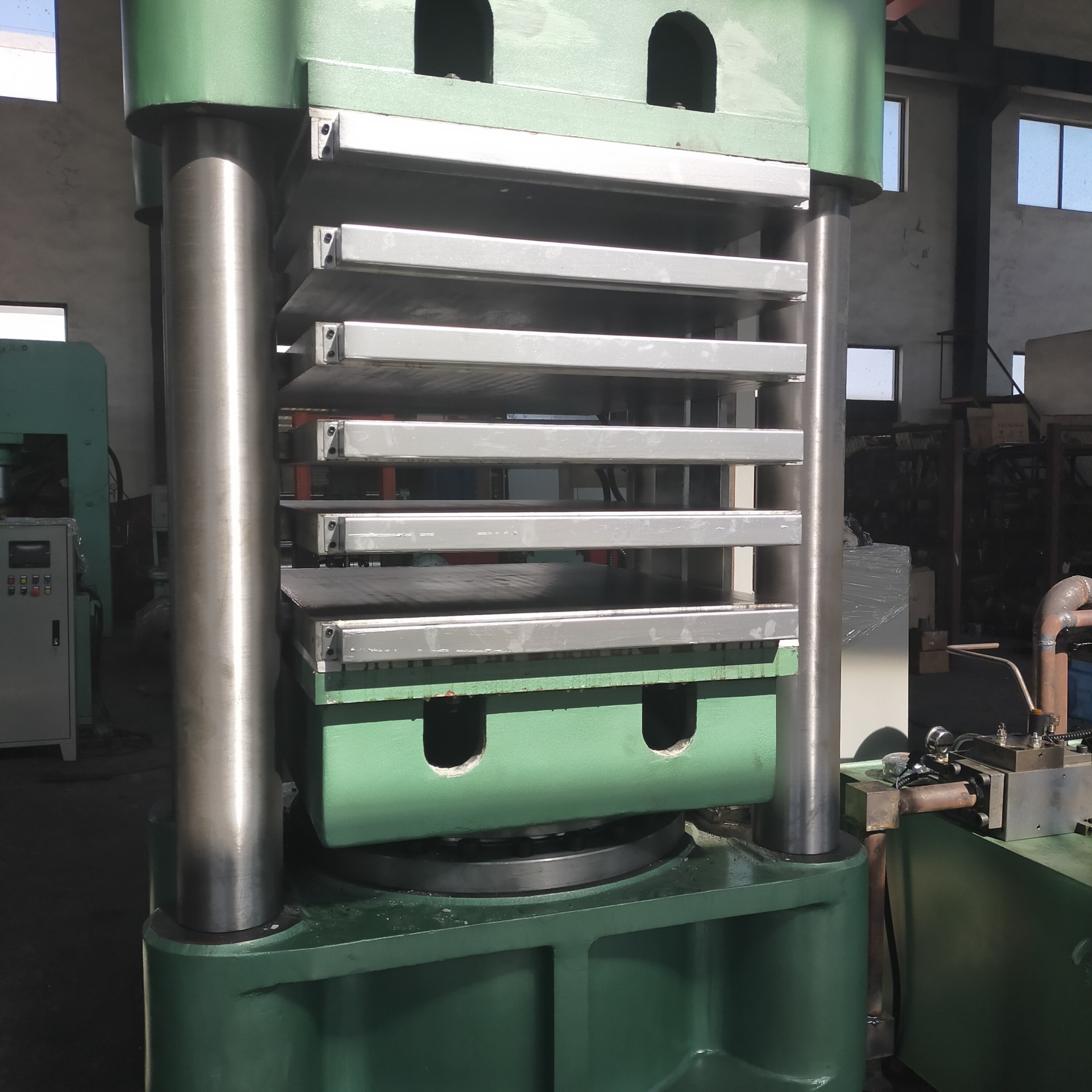 减震器 专用硫化机 300吨 热压成型机 可订制 品质保证