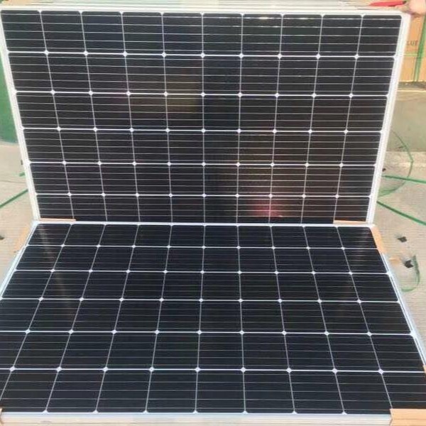 太阳能板回收处理  青海光伏发电板价格  认准鑫晶威光伏  专业又靠谱