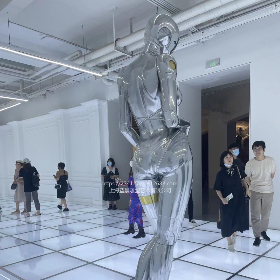 武汉展厅摆饰 不锈钢镜面人物雕塑 工艺定制