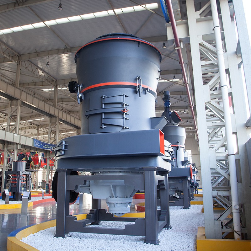 大型粉煤机价格 上海世邦电厂立式磨煤机 电厂脱硫磨粉机图片