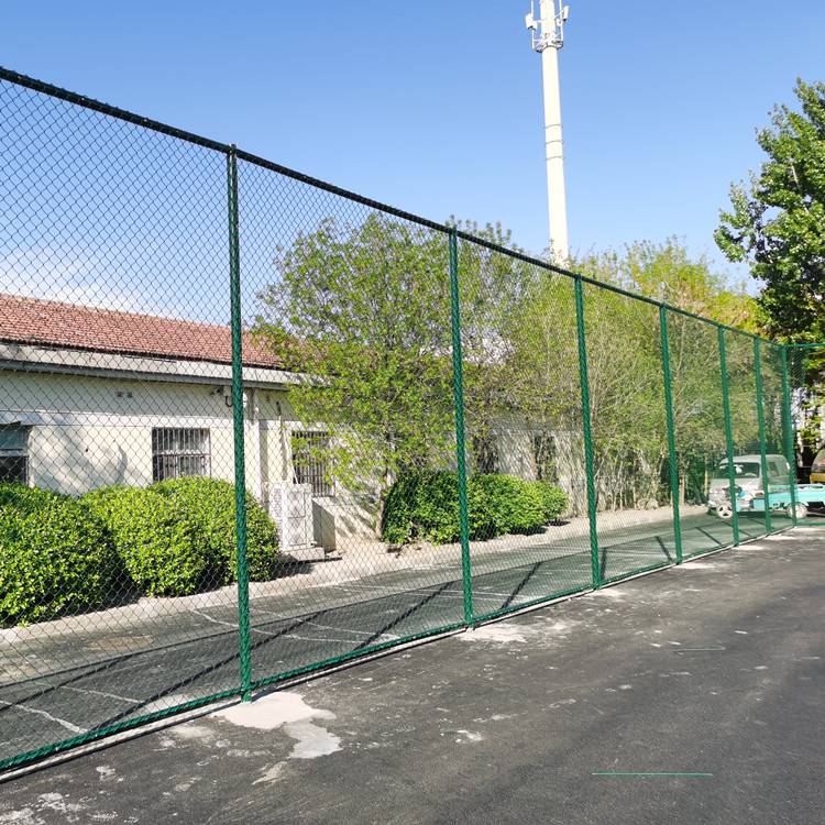 运动场围网 篮球场围网 足球场包胶围网