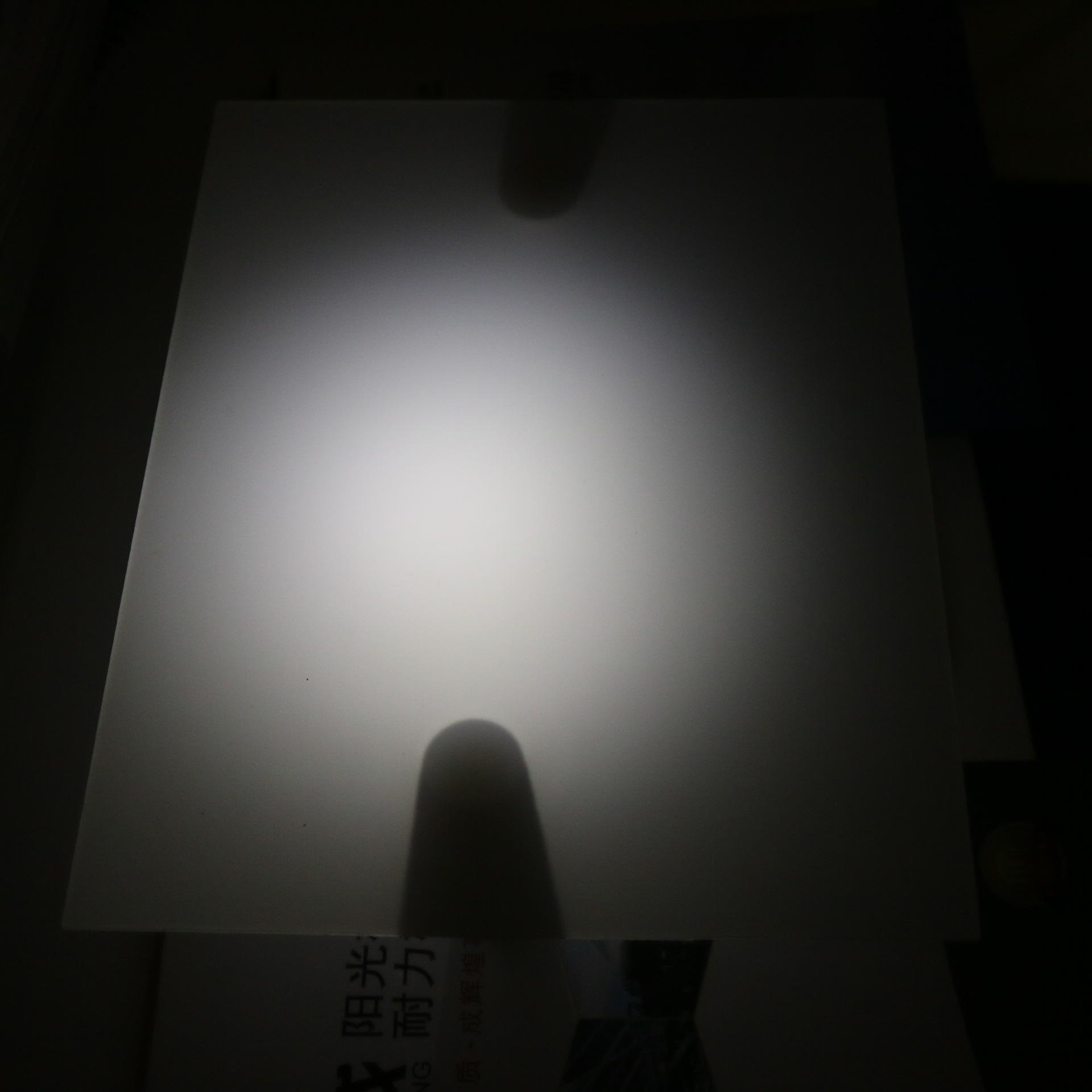 乳白色亚克力透光板灯光板LED灯箱板扩散板吊顶灯罩磨砂尺寸柯创定制