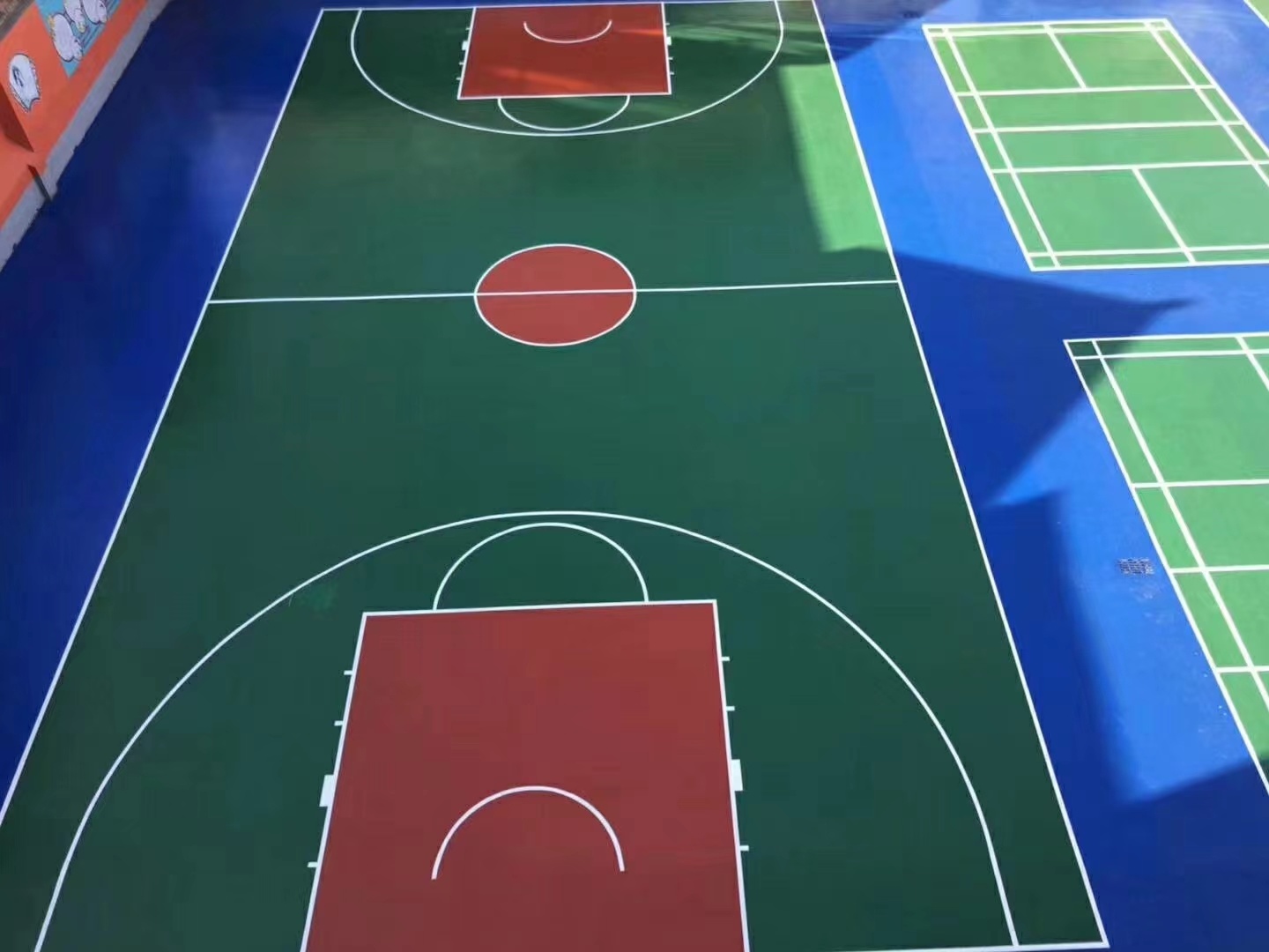 昆明专业室内篮球场运动地胶，商用耐磨羽毛球乒乓球场pvc塑胶地板地垫，运动地板，曼纳奇PVC运动地板示例图11