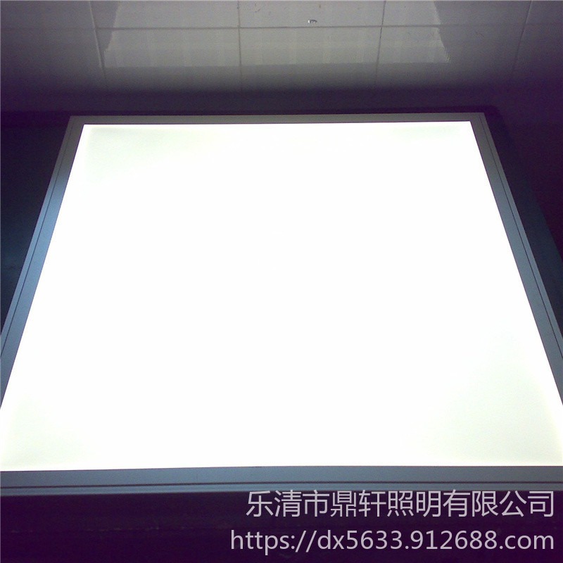 鼎轩照明KD-PBD009LED面板灯 36W 6500K 白光 集成吊顶LED平板灯图片
