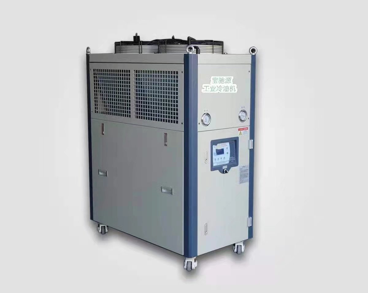 宝驰源PID系统控制工业冷冻油循环机运行稳定图片