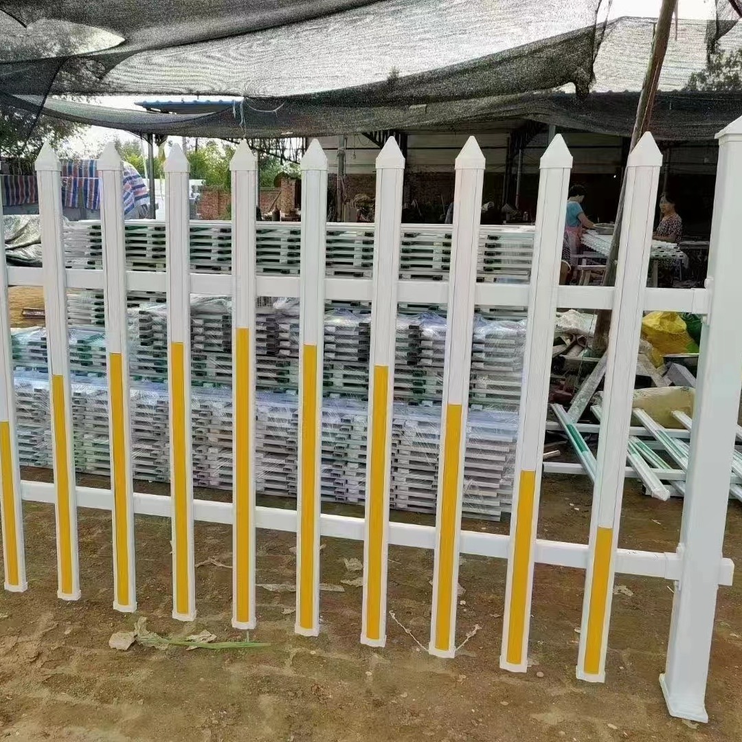 锌钢围栏铁艺防护车间球场市政护栏网园林绿化美观隔离栅