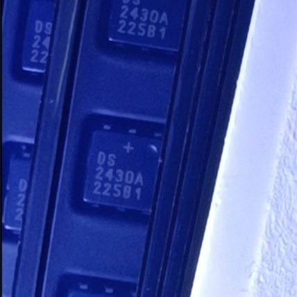 MAXIM integrated存储器DS2430APTR热插拔芯片DS2430A单总线1-wire存储器即插即用