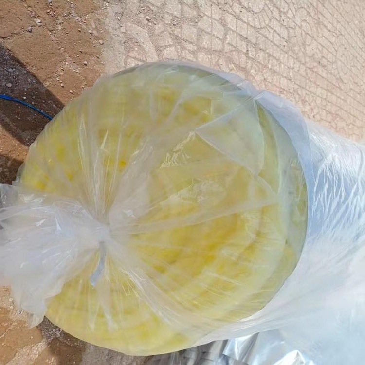 镇巴县 神州金猴玻璃棉卷毡 5公分厚蒸汽管道保温贴铝箔玻璃棉卷毡